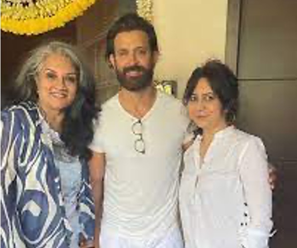Hrithik Roshan with the founders